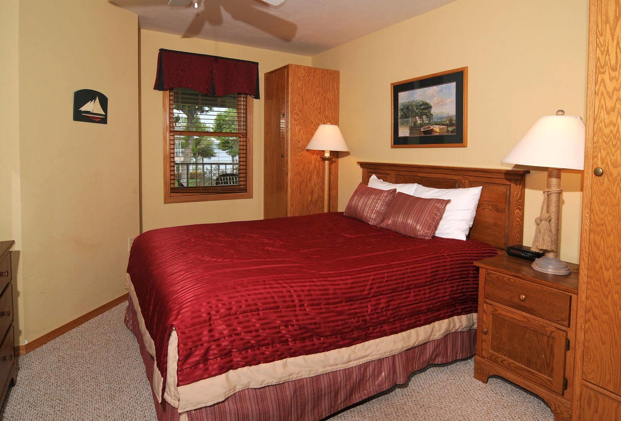 Westwood Shores Waterfront Resort Sturgeon Bay Dış mekan fotoğraf