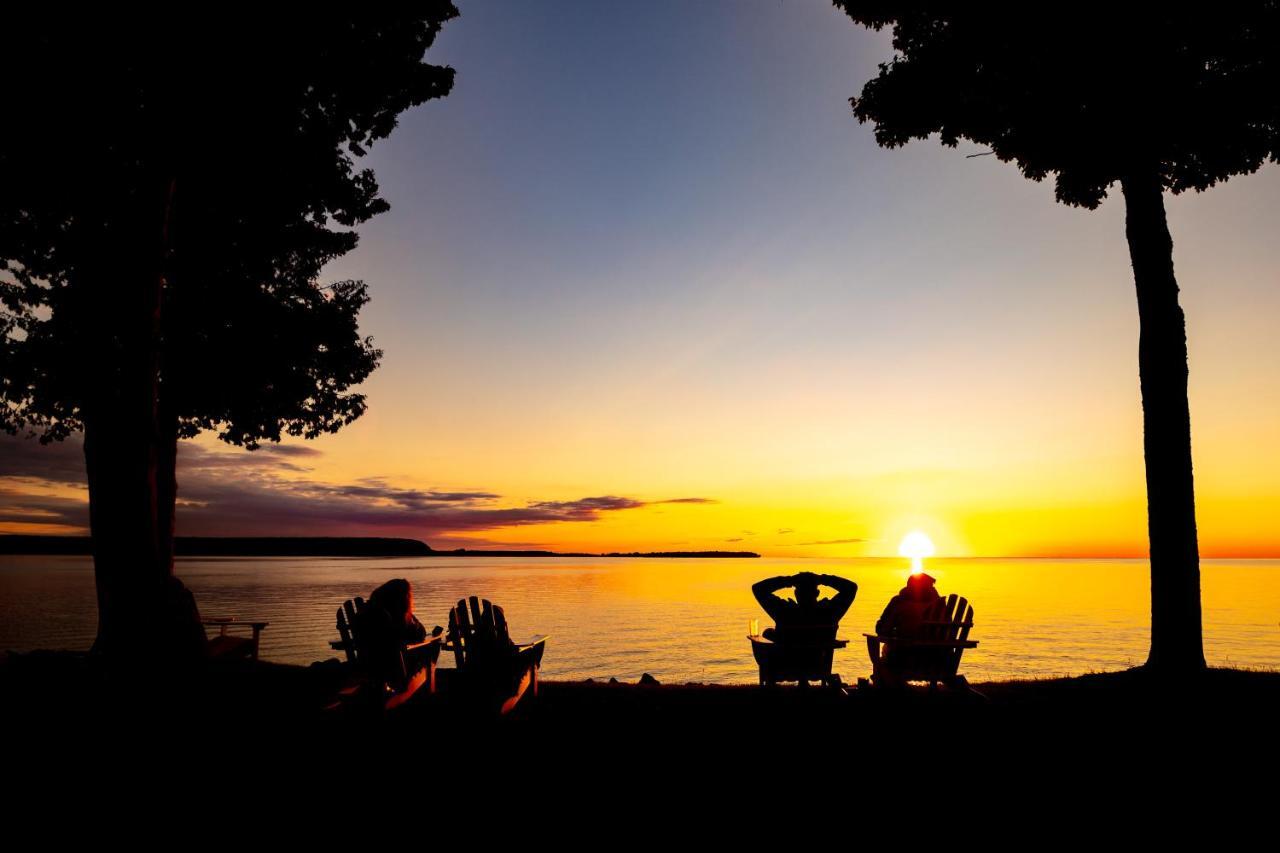 Westwood Shores Waterfront Resort Sturgeon Bay Dış mekan fotoğraf